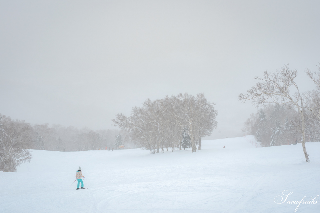 2026【4FRNT GUERRILLA RIDE EVENT】｜アメリカからやってきたゲストライダーたちが、サッポロテイネを滑る、飛ぶ！！